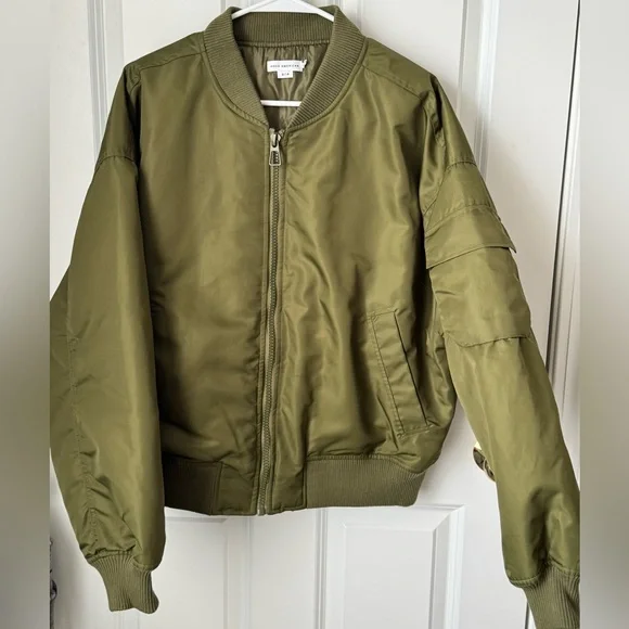 Good American Juniper Green Oversized
Bomber Jacket 3|4 - Picture 5 of 13
